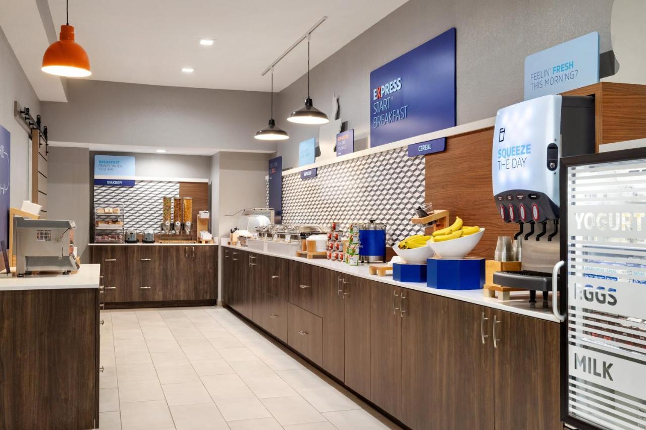 Holiday Inn Express & Suites Opelousas By Ihg Ngoại thất bức ảnh